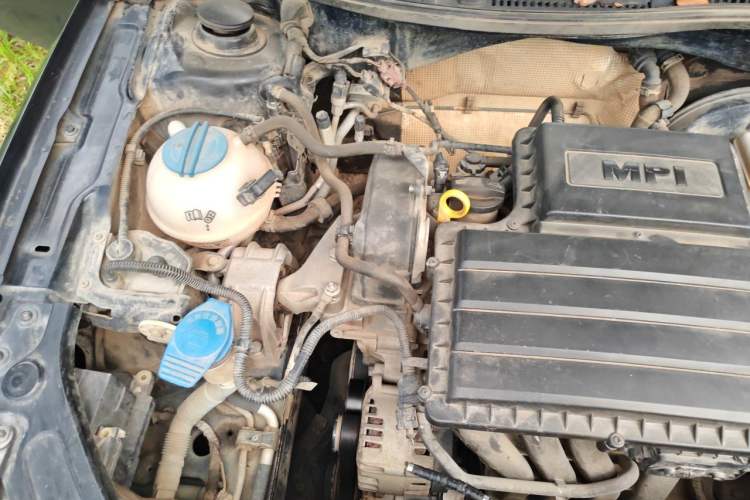 Used Volkswagen Lavida 2013 Restyled Classic 1.6L Automatic Comfort Edition Engine Bay Right