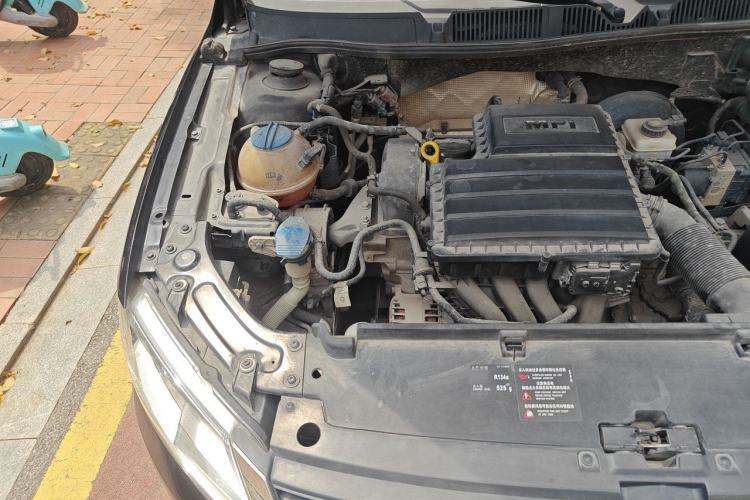 Used Volkswagen Lavida 2013 Restyled Classic 1.6L Automatic Comfort Edition Engine Bay Right