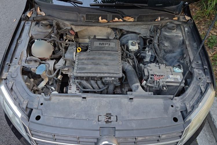 Used Volkswagen Lavida 2013 Restyled Classic 1.6L Automatic Comfort Edition Engine Bay