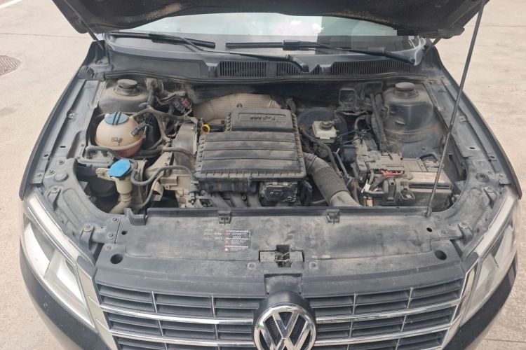 Used Volkswagen Lavida 2013 Restyled Classic 1.6L Automatic Comfort Edition Engine Bay