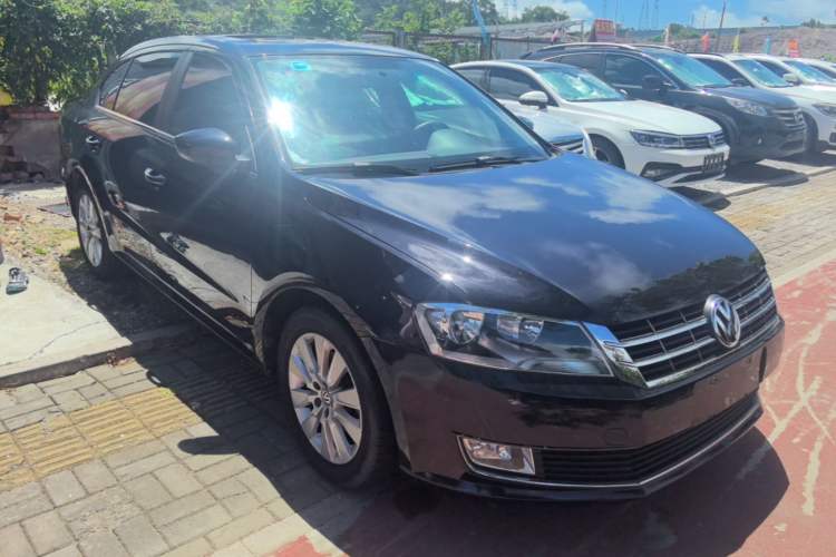 Used Volkswagen Lavida 2013 Restyled Classic 1.6L Manual Comfort Edition Exterior 1