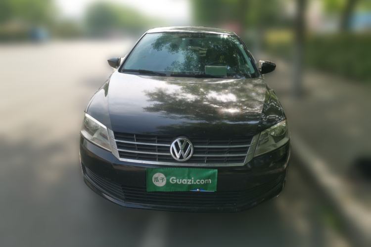 Used Volkswagen Lavida 2013 Revised Classic 1.6L Automatic Fashion Edition Front
