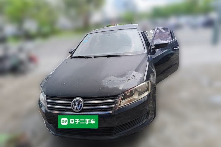 Used Volkswagen Lavida 2013 Revised Classic 1.6L Manual Fashion Edition Front