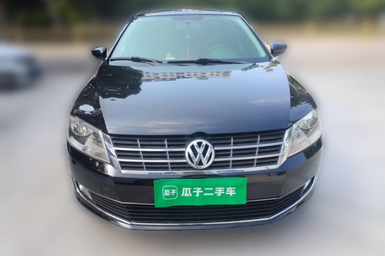 Used Volkswagen Lavida 2013 Restyled Classic 1.6L Manual Comfort Edition Front