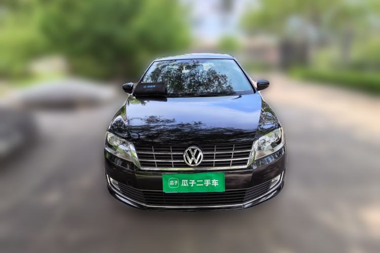 Used Volkswagen Lavida 2013 Revised Classic 1.6L Manual Fashion Edition Front