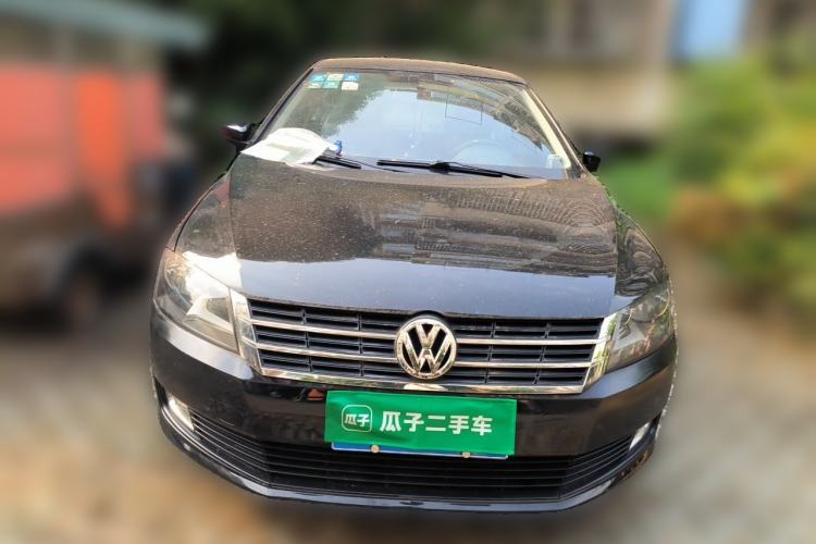 Used Volkswagen Lavida 2013 1.6L Manual Fashion Edition Front