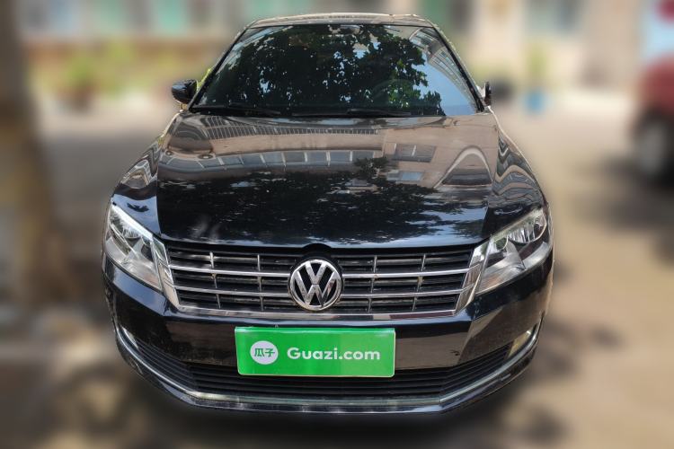 Used Volkswagen Lavida 2013 Revised Version 1.4 TSI Manual Comfort Edition Front