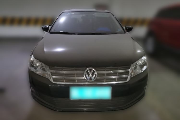 Used Volkswagen Lavida 2013 Revised Classic 1.6L Manual Fashion Edition Front
