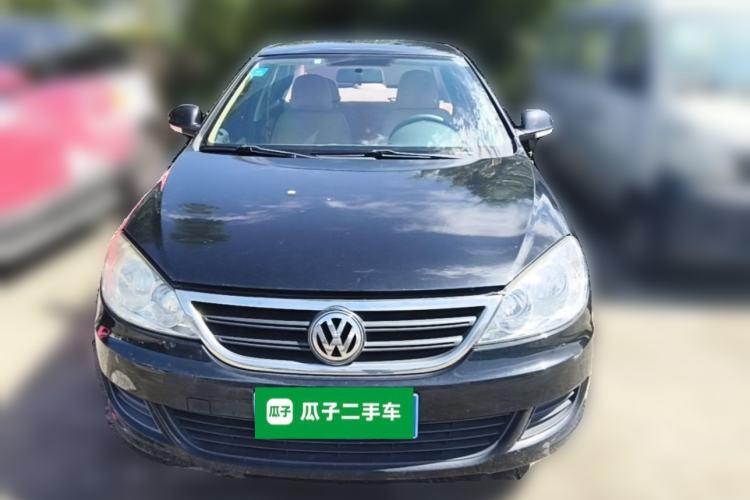 Used Volkswagen Lavida 2013 Classic 1.6L Manual Fashion Edition Front