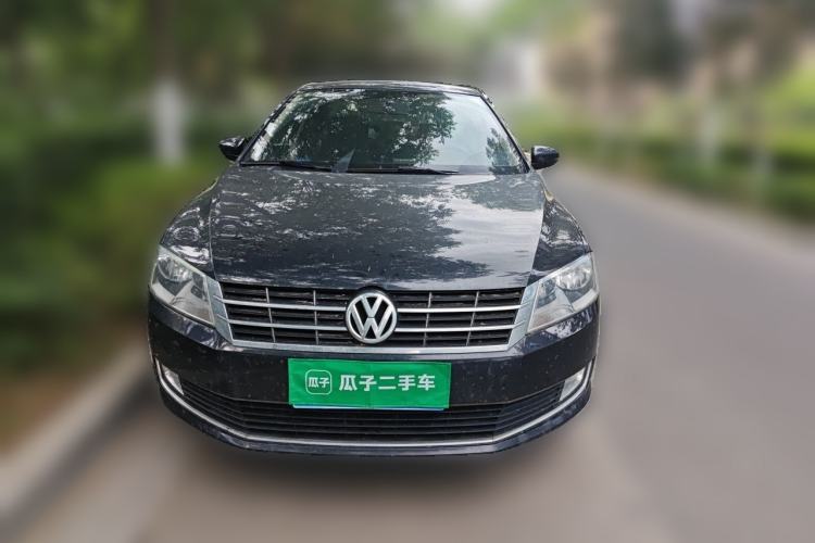 Used Volkswagen Lavida 2013 Restyled Classic 1.6L Manual Comfort Edition Front