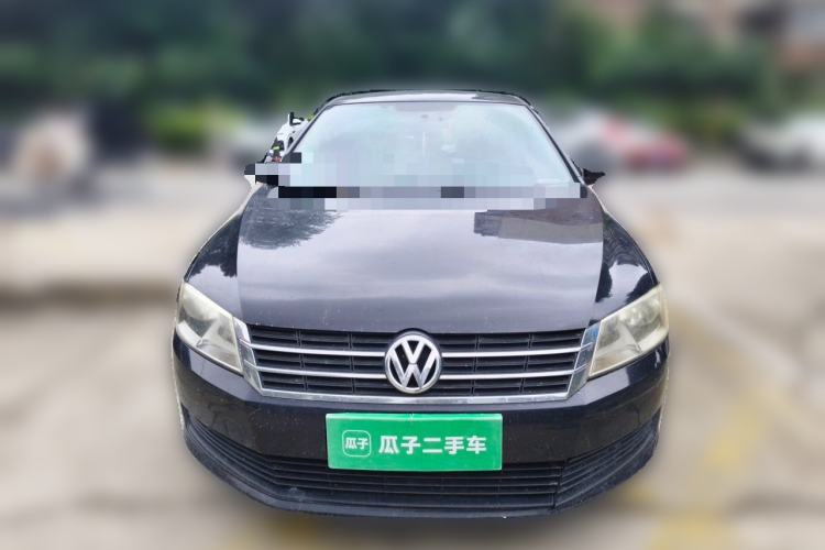 Used Volkswagen Lavida 2013 Revised Classic 1.6L Manual Fashion Edition Front