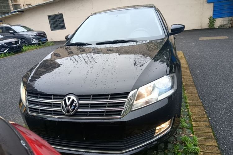 Used Volkswagen Lavida 2013 Restyled Classic 1.6L Automatic Comfort Edition Front