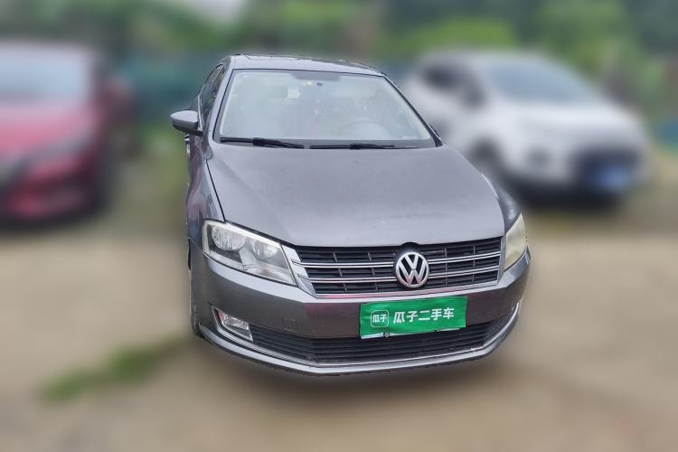 Used Volkswagen Lavida 2013 Restyled Classic 1.6L Manual Comfort Edition Front