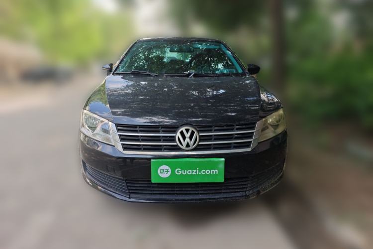 Used Volkswagen Lavida 2013 Revised Classic 1.6L Automatic Fashion Edition Front
