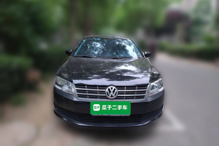 Used Volkswagen Lavida 2013 Revised Classic 1.6L Manual Fashion Edition Front