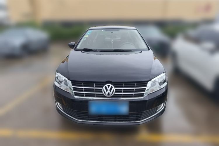 Used Volkswagen Lavida 2013 1.6L Automatic Comfort Edition Front