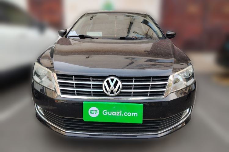 Used Volkswagen Lavida 2013 Restyled Classic 1.6L Manual Comfort Edition Front