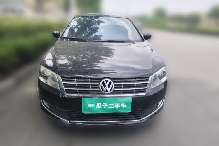 Used Volkswagen Lavida 2013 Restyled Classic 1.6L Manual Comfort Edition Front