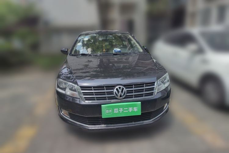 Used Volkswagen Lavida 2013 1.4TSI Manual Comfort Edition Front