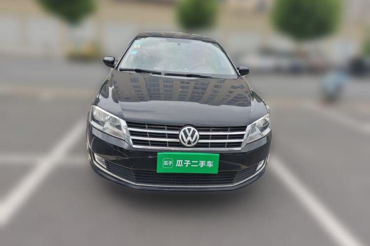 Used Volkswagen Lavida 2013 Restyled Classic 1.6L Manual Comfort Edition Front