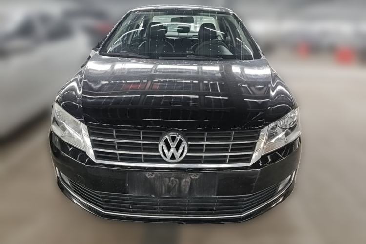Used Volkswagen Lavida 2013 Restyled Classic 1.6L Automatic Comfort Edition Front