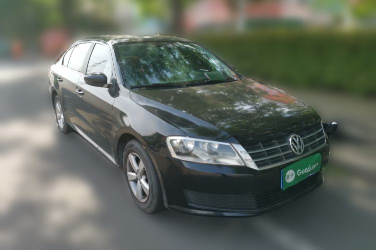 Used Volkswagen Lavida 2013 Revised Classic 1.6L Automatic Fashion Edition Front Right 45 Deg