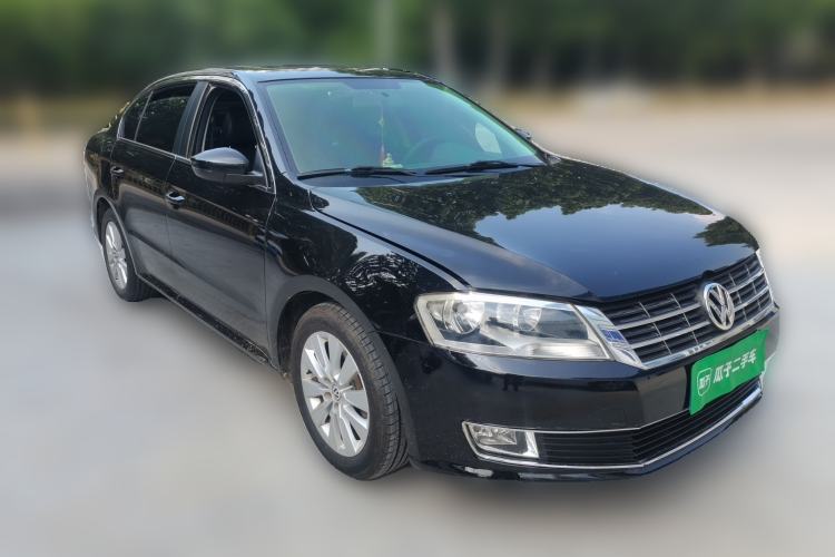Used Volkswagen Lavida 2013 Restyled Classic 1.6L Manual Comfort Edition Front Right 45 Deg