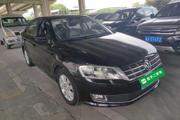 Used Volkswagen Lavida 2013 Revised Version 1.4 TSI DSG Comfort Edition Front Right 45 Deg