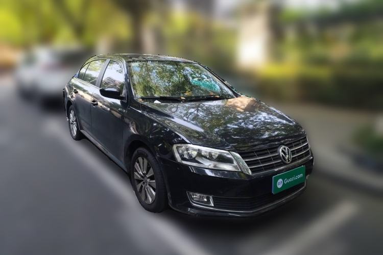Used Volkswagen Lavida 2013 Revised Version 1.4 TSI DSG Comfort Edition Front Right 45 Deg