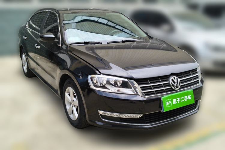 Used Volkswagen Lavida 2013 Revised Classic 1.6L Manual Fashion Edition Front Right 45 Deg