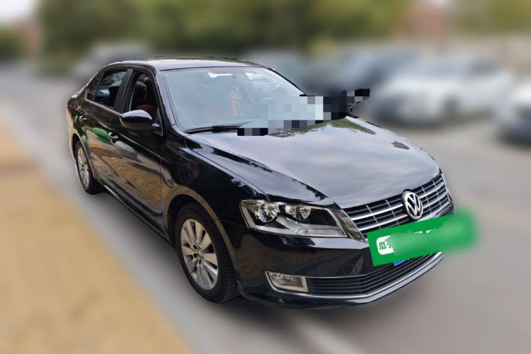 Used Volkswagen Lavida 2013 Restyled Classic 1.6L Automatic Comfort Edition Front Right 45 Deg