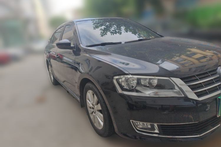 Used Volkswagen Lavida 2013 1.4TSI Manual Comfort Edition Front Right 45 Deg
