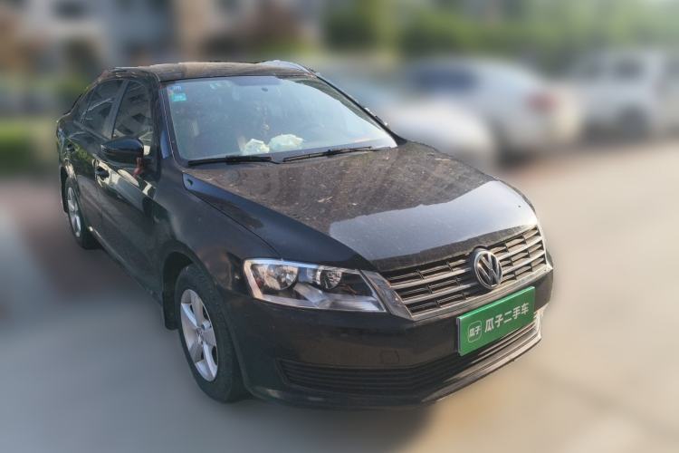 Used Volkswagen Lavida 2013 Revised Classic 1.6L Manual Fashion Edition Front Right 45 Deg