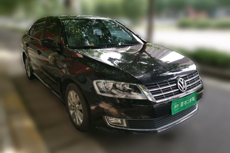 Used Volkswagen Lavida 2013 Restyled Classic 1.6L Automatic Comfort Edition Front Right 45 Deg