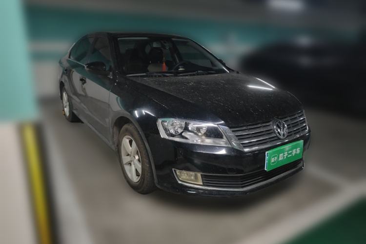 Used Volkswagen Lavida 2013 Revised Classic 1.6L Automatic Fashion Edition Front Right 45 Deg