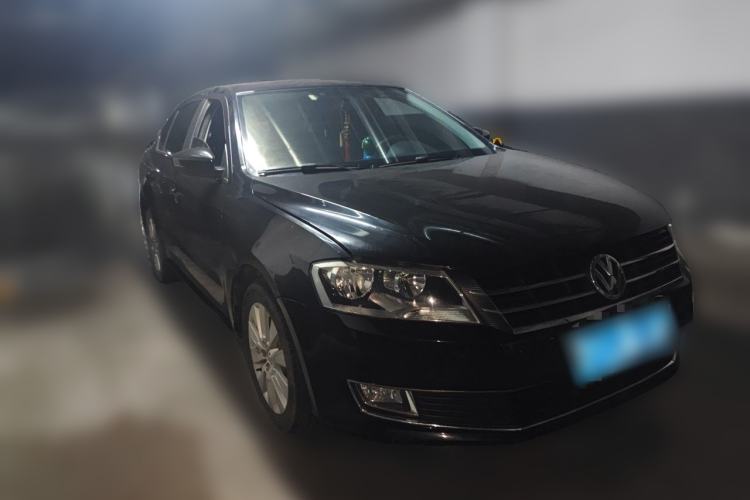 Used Volkswagen Lavida 2013 Restyled Classic 1.6L Automatic Comfort Edition Front Right 45 Deg