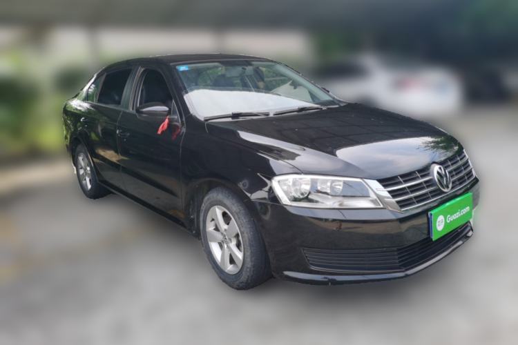 Used Volkswagen Lavida 2013 Revised Classic 1.6L Automatic Fashion Edition Front Right 45 Deg