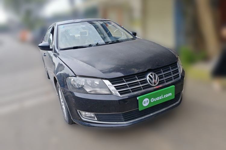 Used Volkswagen Lavida 2013 Restyled Classic 1.6L Manual Comfort Edition Front Right 45 Deg