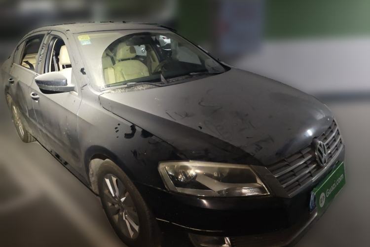 Used Volkswagen Lavida 2013 1.4TSI DSG Comfort Edition Front Right 45 Deg