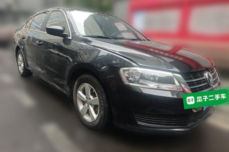 Used Volkswagen Lavida 2013 1.6L Automatic Fashion Edition Front Right 45 Deg