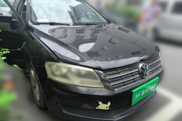 Used Volkswagen Lavida 2013 1.6L Automatic Fashion Edition Front Right 45 Deg