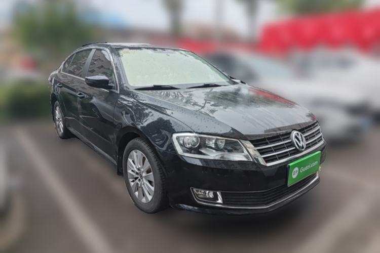 Used Volkswagen Lavida 2013 Restyled Classic 1.6L Manual Comfort Edition Front Right 45 Deg