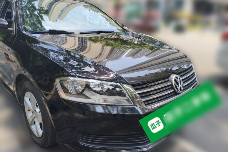 Used Volkswagen Lavida 2013 Revised Classic 1.6L Automatic Fashion Edition Front Right 45 Deg