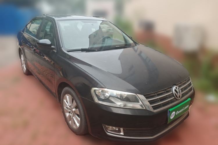 Used Volkswagen Lavida 2013 Restyled Classic 1.6L Manual Comfort Edition Front Right 45 Deg