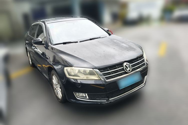 Used Volkswagen Lavida 2013 Restyled Classic 1.6L Manual Comfort Edition Front Right 45 Deg
