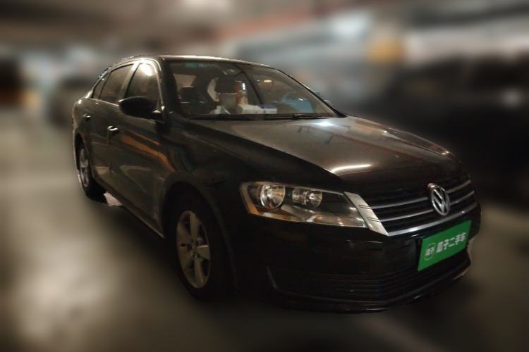 Used Volkswagen Lavida 2013 Revised Classic 1.6L Manual Fashion Edition Front Right 45 Deg