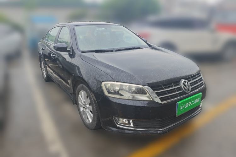Used Volkswagen Lavida 2013 1.4TSI Manual Comfort Edition Front Right 45 Deg
