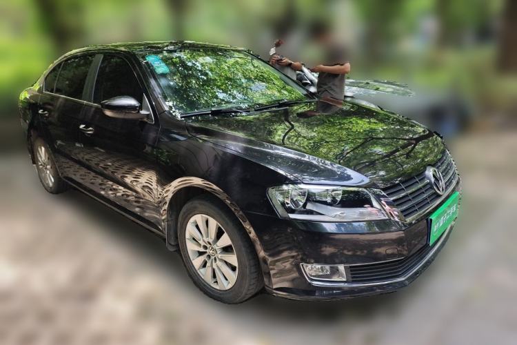 Used Volkswagen Lavida 2013 Restyled Classic 1.6L Automatic Comfort Edition Front Right 45 Deg