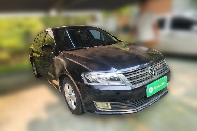 Used Volkswagen Lavida 2013 Revised Classic 1.6L Automatic Fashion Edition Front Right 45 Deg