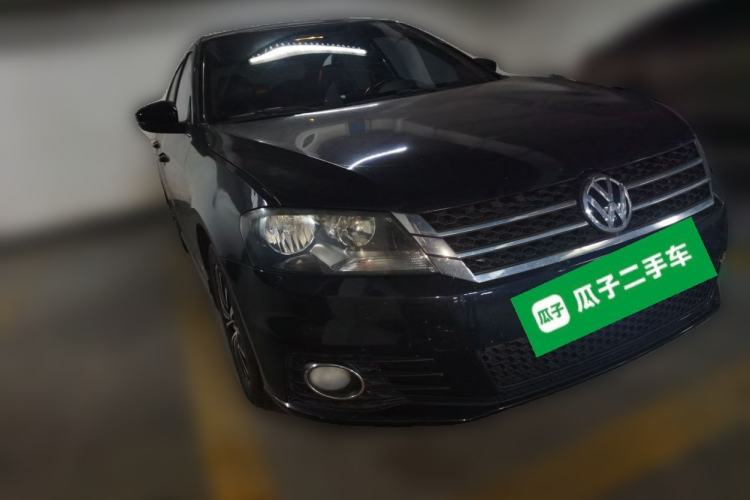 Used Volkswagen Lavida 2013 1.6L Automatic Comfort Edition Front Right 45 Deg